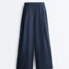 Pantaloni a gamba larga in popeline 100% cotone Pantaloni a gamba larga in popeline 100% cotone