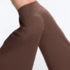 Pantaloni a gamba larga Light Touch con pinces Pantaloni a gamba larga Light Touch con pinces