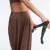 Pantaloni a gamba larga Light Touch con pinces Pantaloni a gamba larga Light Touch con pinces