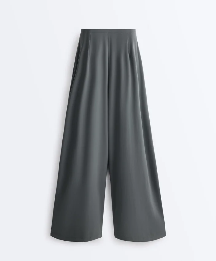 Pantaloni a gamba larga Light Touch con pinces Pantaloni a gamba larga Light Touch con pinces