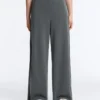 Pantaloni a gamba larga Soft Touch con piega laterale e in modal Pantaloni a gamba larga Soft Touch con piega laterale e in modal