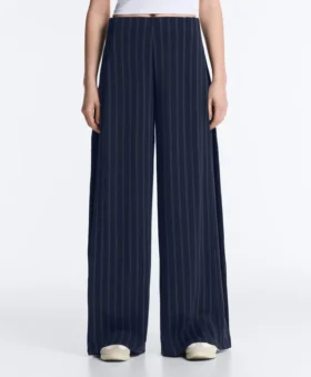 Pantaloni a gamba larga Soft Touch con piega laterale e in modal
