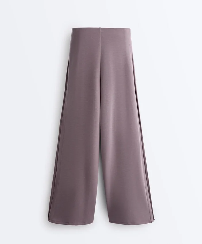 Pantaloni a gamba larga Soft Touch con piega laterale e in modal Pantaloni a gamba larga Soft Touch con piega laterale e in modal