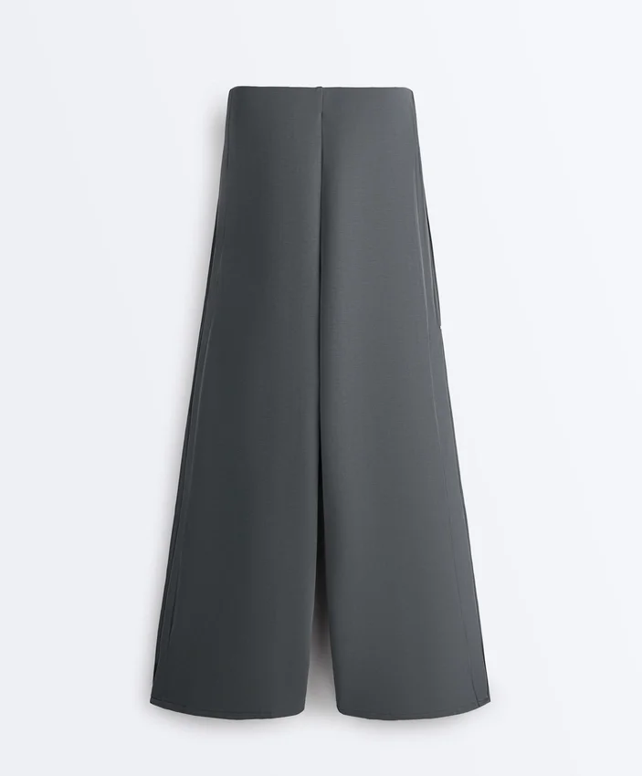Pantaloni a gamba larga Soft Touch con piega laterale e in modal Pantaloni a gamba larga Soft Touch con piega laterale e in modal