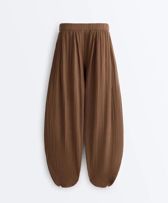 Pantaloni a palloncino in 100% cotone Pantaloni a palloncino in 100% cotone