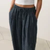 Pantaloni a palloncino in 100% lino Pantaloni a palloncino in 100% lino