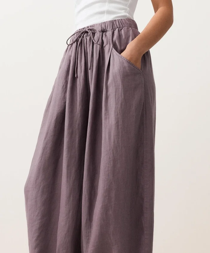 Pantaloni a palloncino in 100% lino Pantaloni a palloncino in 100% lino