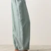 Pantaloni a palloncino in 100% lino Pantaloni a palloncino in 100% lino