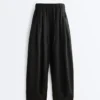 Pantaloni a palloncino in 100% lino Pantaloni a palloncino in 100% lino