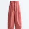 Pantaloni a palloncino in 100% lino Pantaloni a palloncino in 100% lino