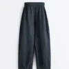 Pantaloni a palloncino in 100% lino Pantaloni a palloncino in 100% lino
