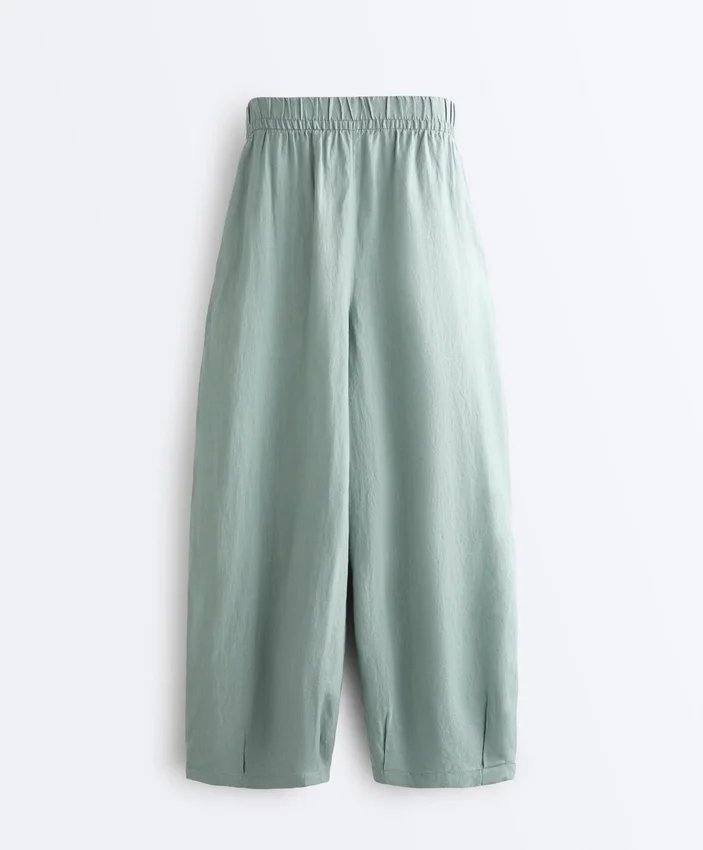 Pantaloni a palloncino in 100% lino Pantaloni a palloncino in 100% lino