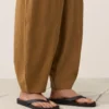 Pantaloni a palloncino in misto lyocell e 24% lino con cuciture Pantaloni a palloncino in misto lyocell e 24% lino con cuciture