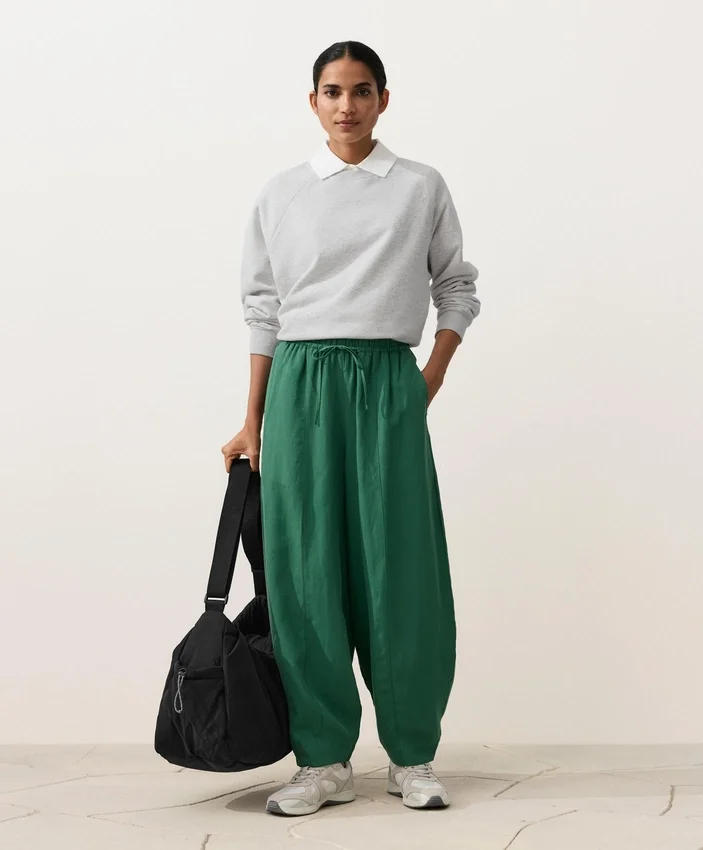 Pantaloni a palloncino in misto lyocell e 24% lino con cuciture Pantaloni a palloncino in misto lyocell e 24% lino con cuciture