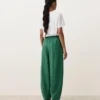 Pantaloni a palloncino in misto lyocell e 24% lino con cuciture Pantaloni a palloncino in misto lyocell e 24% lino con cuciture