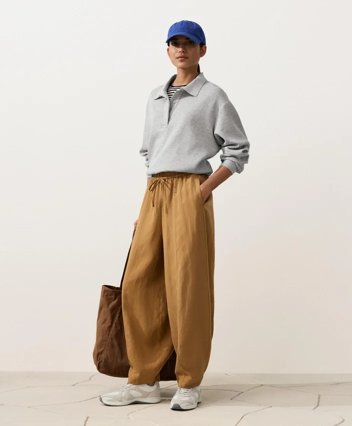 Pantaloni a palloncino in misto lyocell e 24% lino con cuciture Pantaloni a palloncino in misto lyocell e 24% lino con cuciture