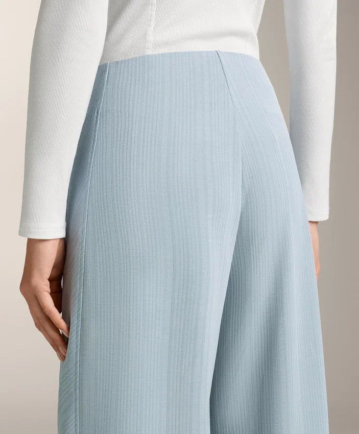 Pantaloni a righe asimmetriche in modal Pantaloni a righe asimmetriche in modal