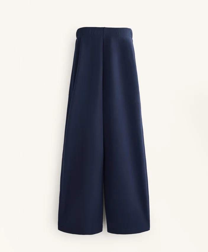 Pantaloni a sacchetto con piega laterale e modal spazzolato Pantaloni a sacchetto con piega laterale e modal spazzolato