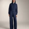 Pantaloni a sacchetto con piega laterale e modal spazzolato Pantaloni a sacchetto con piega laterale e modal spazzolato