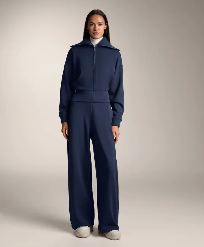Pantaloni a sacchetto con piega laterale e modal spazzolato Pantaloni a sacchetto con piega laterale e modal spazzolato
