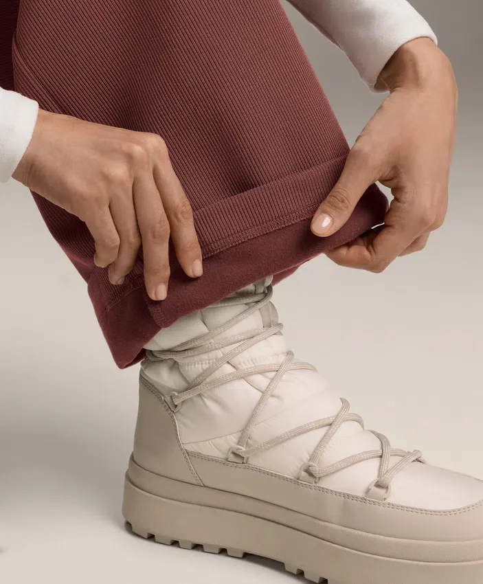 Pantaloni a vita alta a costine con modal Soft Touch Pantaloni a vita alta a costine con modal Soft Touch