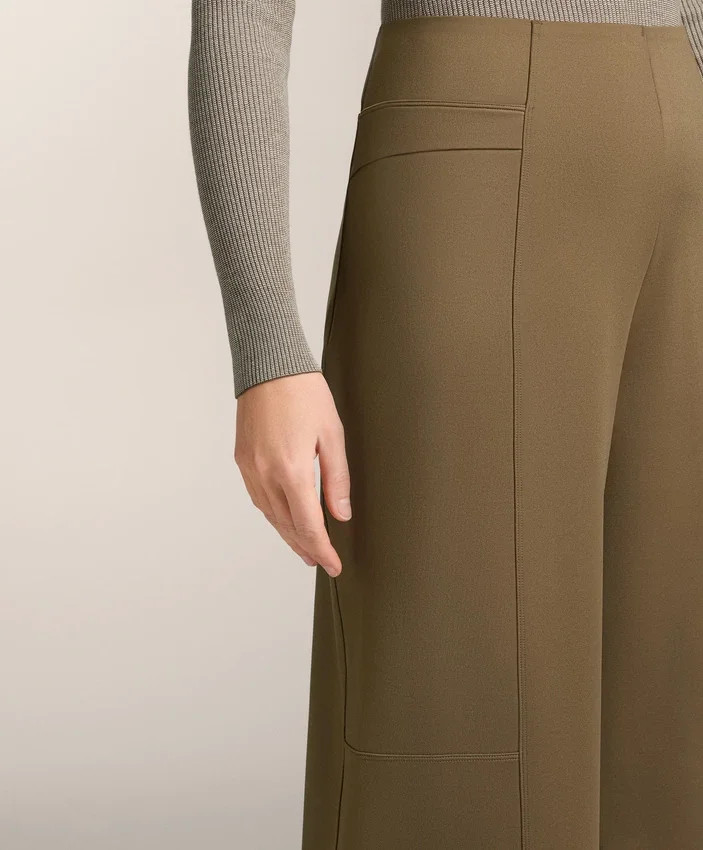 Pantaloni a vita alta a gamba dritta effetto neoprene Pantaloni a vita alta a gamba dritta effetto neoprene