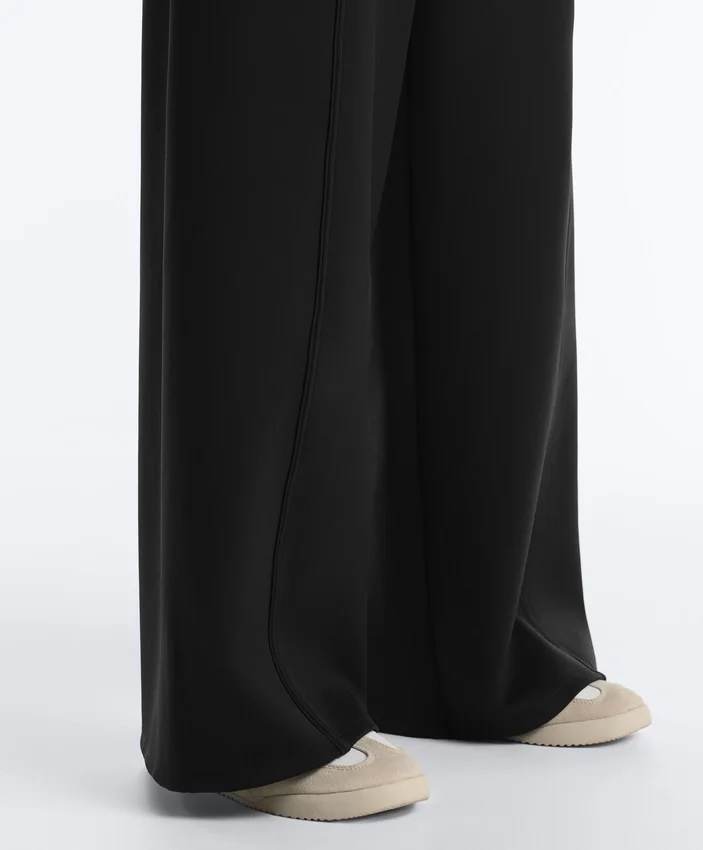Pantaloni a vita alta a gamba larga effetto neoprene Pantaloni a vita alta a gamba larga effetto neoprene