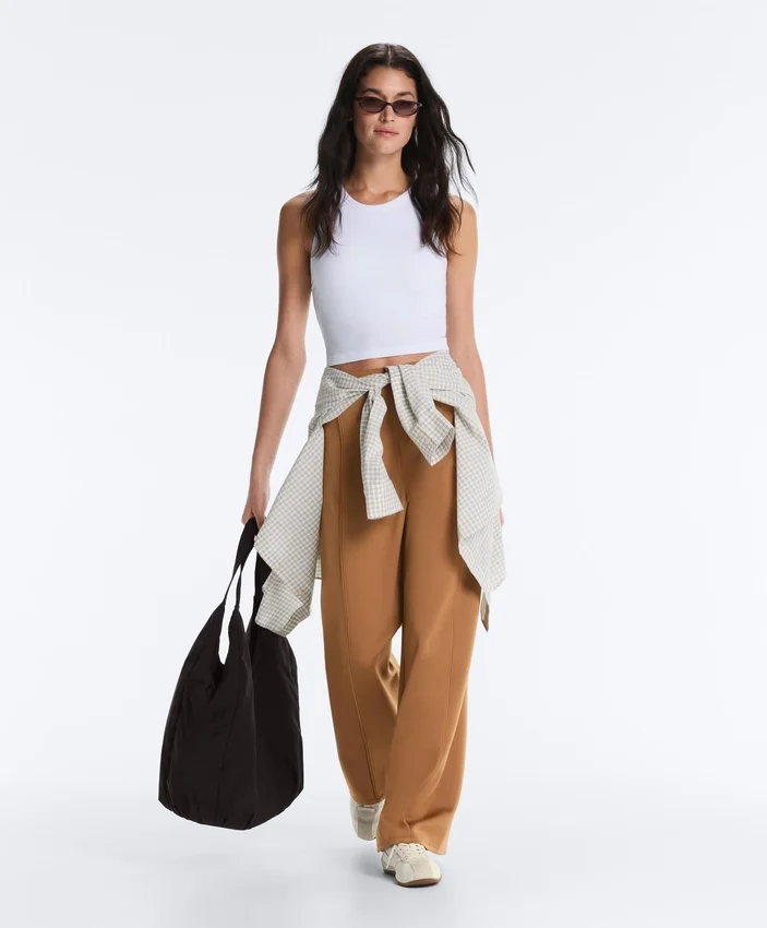Pantaloni a vita alta a gamba larga effetto neoprene Pantaloni a vita alta a gamba larga effetto neoprene