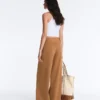 Pantaloni a vita alta a gamba larga effetto neoprene Pantaloni a vita alta a gamba larga effetto neoprene