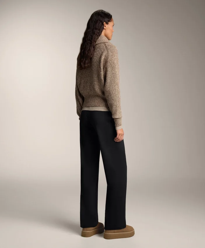 Pantaloni a vita alta, caldi e a gamba dritta Pantaloni a vita alta, caldi e a gamba dritta