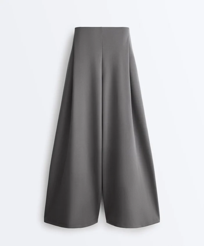 Pantaloni a vita alta e gamba larga in cotone piqué Pantaloni a vita alta e gamba larga in cotone piqué