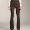 Pantaloni a vita alta, larghi e caldi, con tasche Pantaloni a vita alta, larghi e caldi, con tasche