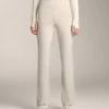 Pantaloni a vita alta, larghi e caldi, con tasche Pantaloni a vita alta, larghi e caldi, con tasche