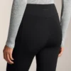 Pantaloni a vita alta, larghi e caldi, con tasche Pantaloni a vita alta, larghi e caldi, con tasche