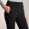Pantaloni a vita alta, larghi e caldi, con tasche Pantaloni a vita alta, larghi e caldi, con tasche