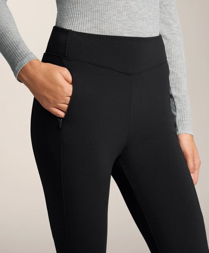 Pantaloni a vita alta, larghi e caldi, con tasche Pantaloni a vita alta, larghi e caldi, con tasche