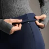 Pantaloni a vita alta, larghi e caldi, con tasche Pantaloni a vita alta, larghi e caldi, con tasche