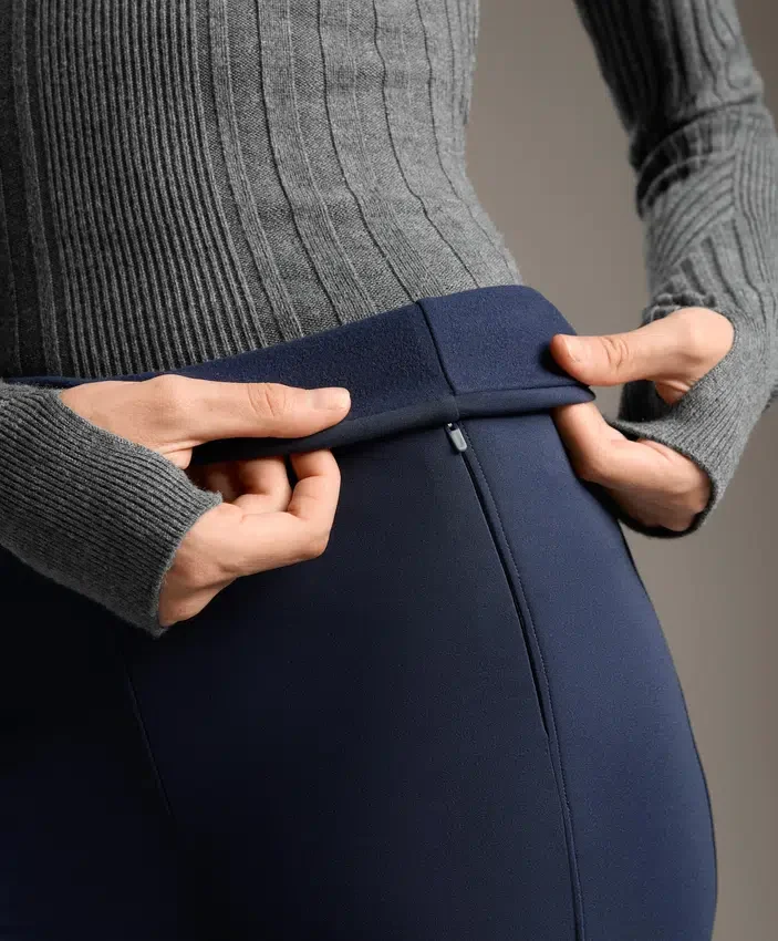 Pantaloni a vita alta, larghi e caldi, con tasche Pantaloni a vita alta, larghi e caldi, con tasche