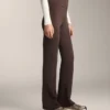 Pantaloni a vita alta, larghi e caldi, con tasche Pantaloni a vita alta, larghi e caldi, con tasche