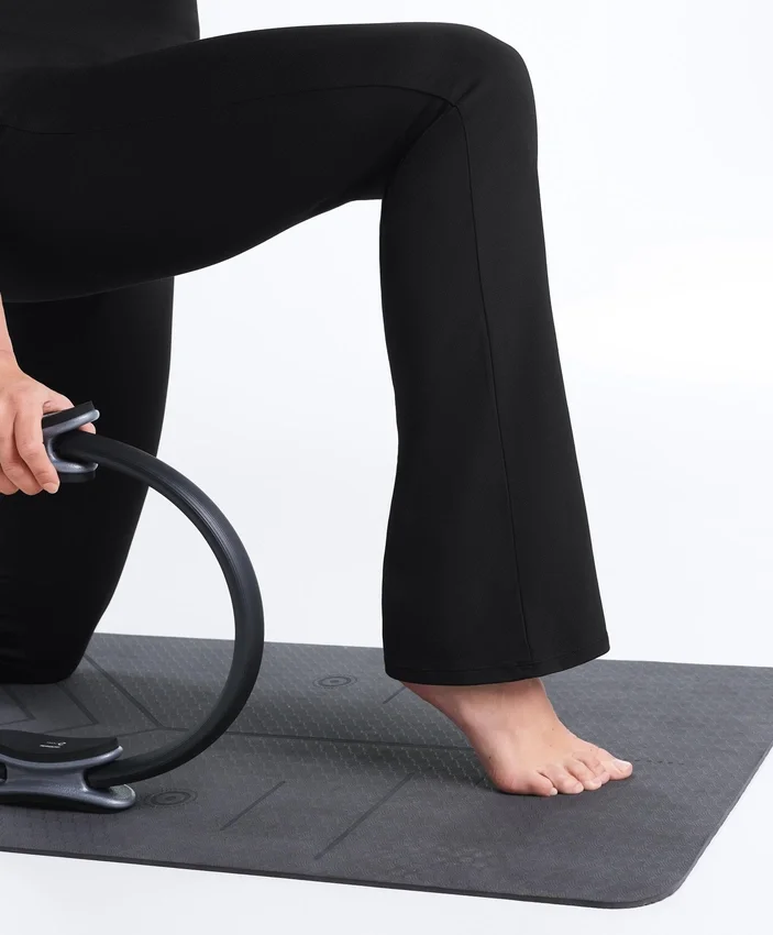 Pantaloni a zampa Comfortlux a vita altissima Pantaloni a zampa Comfortlux a vita altissima