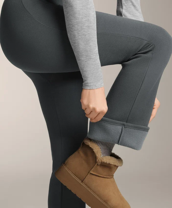 Pantaloni a zampa d’elefante con costine extra caldi senza cuciture a vita altissima Pantaloni a zampa d’elefante con costine extra caldi senza cuciture a vita altissima