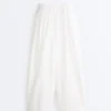 Pantaloni affusolati a pieghe in 100% cotone Pantaloni affusolati a pieghe in 100% cotone