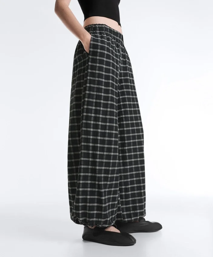 Pantaloni bloomer a quadri in cotone Pantaloni bloomer a quadri in cotone