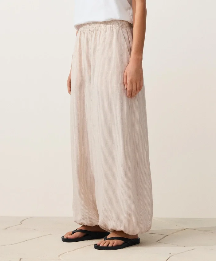 Pantaloni bloomer a righe in 100% lino Pantaloni bloomer a righe in 100% lino