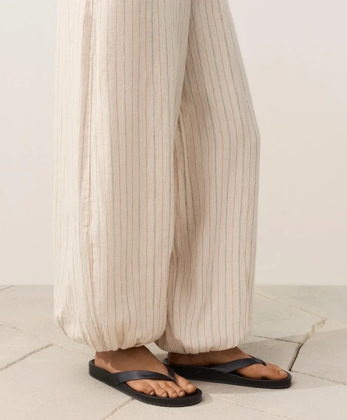 Pantaloni bloomer a righe in 100% lino Pantaloni bloomer a righe in 100% lino