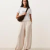 Pantaloni bloomer a righe in 100% lino Pantaloni bloomer a righe in 100% lino
