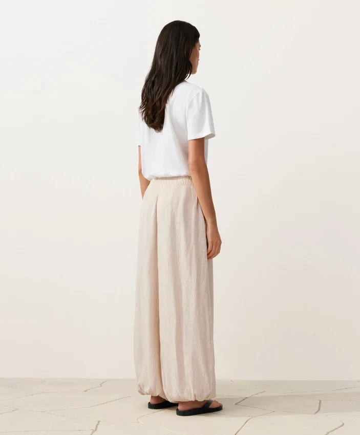 Pantaloni bloomer a righe in 100% lino Pantaloni bloomer a righe in 100% lino