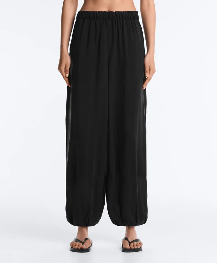 Pantaloni bloomer in 100% cupro Pantaloni bloomer in 100% cupro