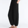 Pantaloni bloomer in 100% cupro Pantaloni bloomer in 100% cupro