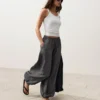 Pantaloni bloomer in 100% lino Pantaloni bloomer in 100% lino